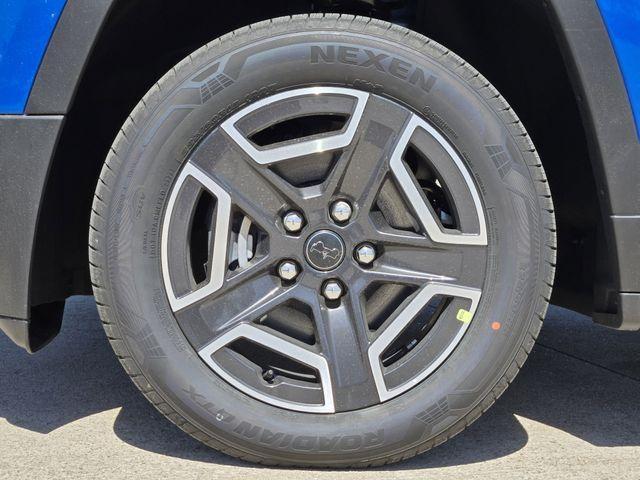 new 2026 Jeep Cherokee car, priced at $41,215