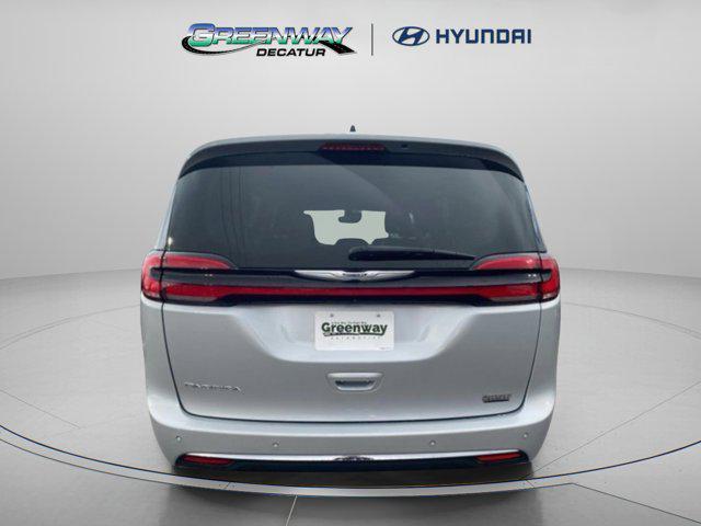 used 2023 Chrysler Pacifica car, priced at $23,065