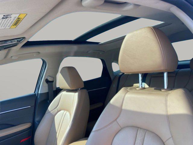 used 2023 Hyundai Sonata Hybrid car, priced at $24,995