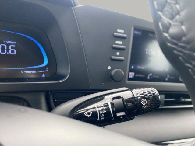 new 2025 Hyundai Elantra car, priced at $24,258