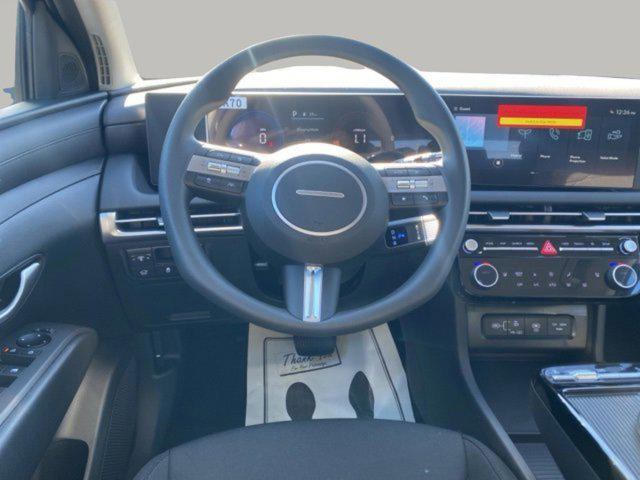 new 2026 Hyundai TUCSON Hybrid car, priced at $31,992