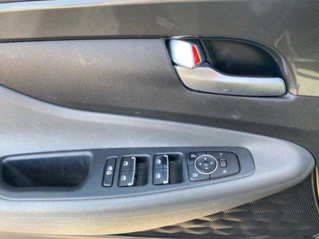 used 2023 Hyundai Santa Fe car, priced at $22,195