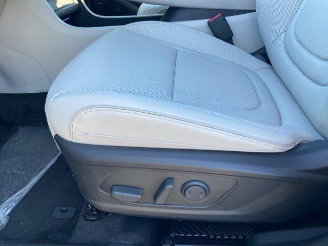 new 2026 Hyundai TUCSON Hybrid car, priced at $40,355