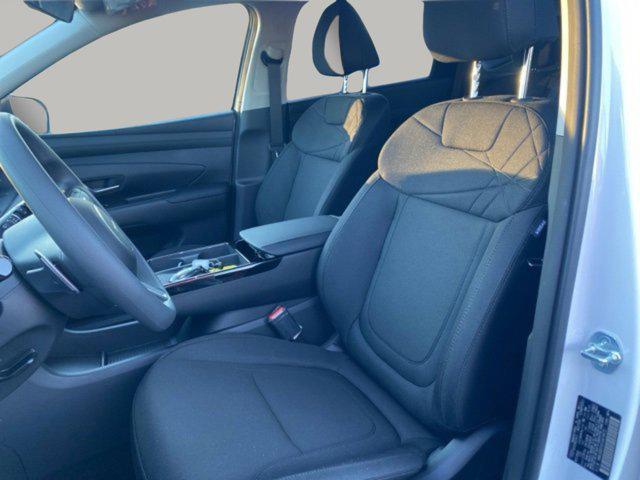 new 2026 Hyundai TUCSON Hybrid car, priced at $32,414