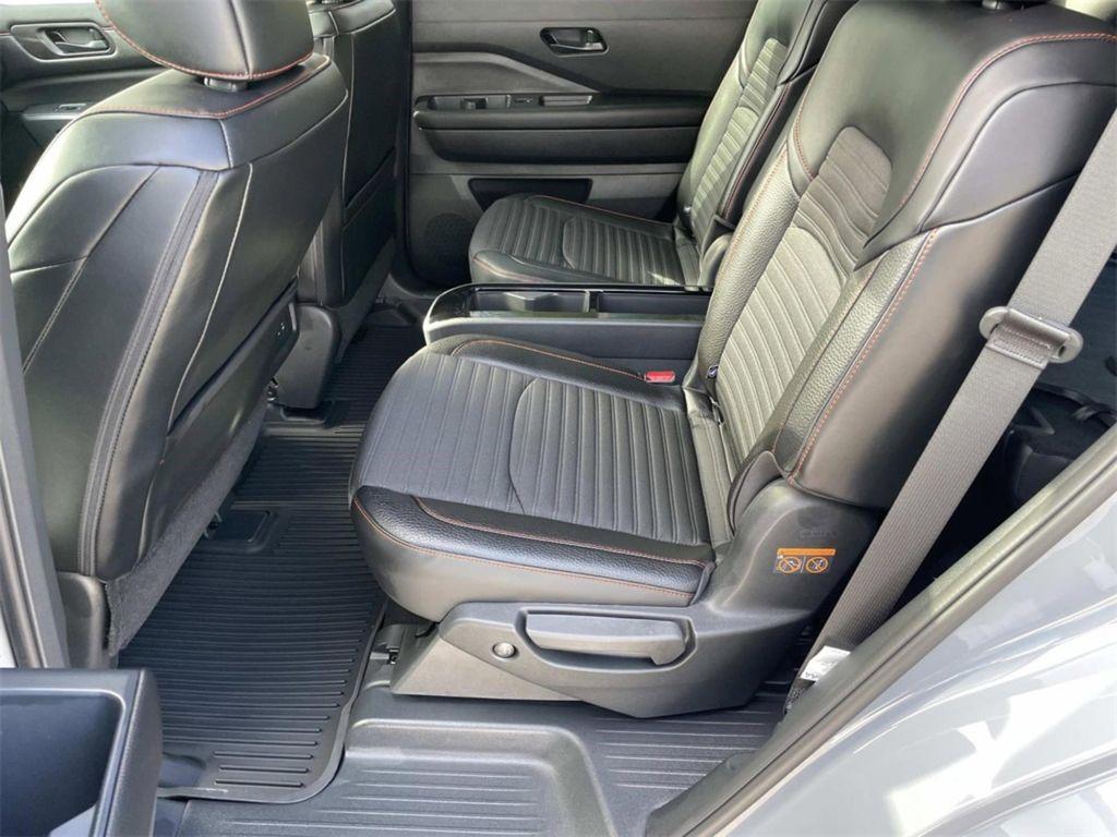new 2026 Nissan Pathfinder car, priced at $45,801