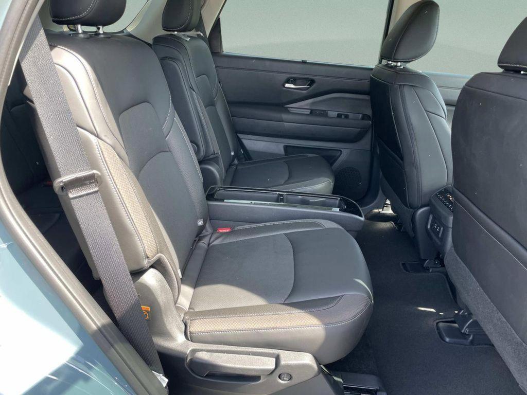 new 2026 Nissan Pathfinder car, priced at $44,515