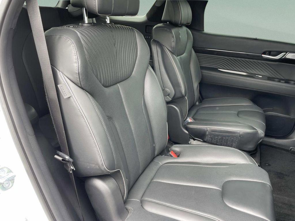used 2025 Hyundai Palisade car, priced at $44,877