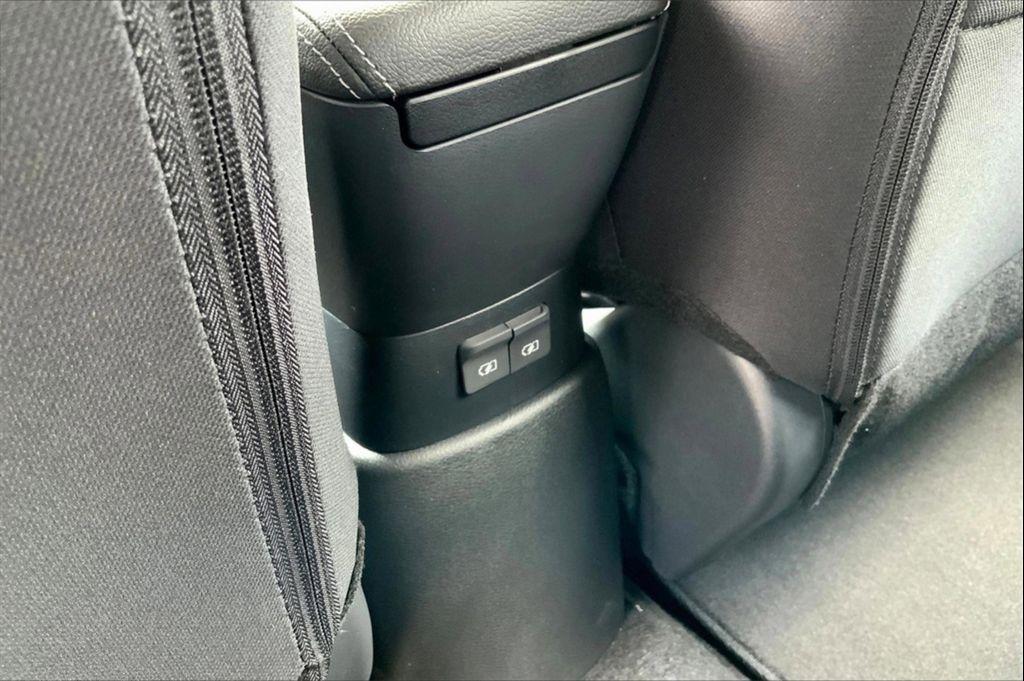 new 2025 Nissan Kicks car, priced at $22,260