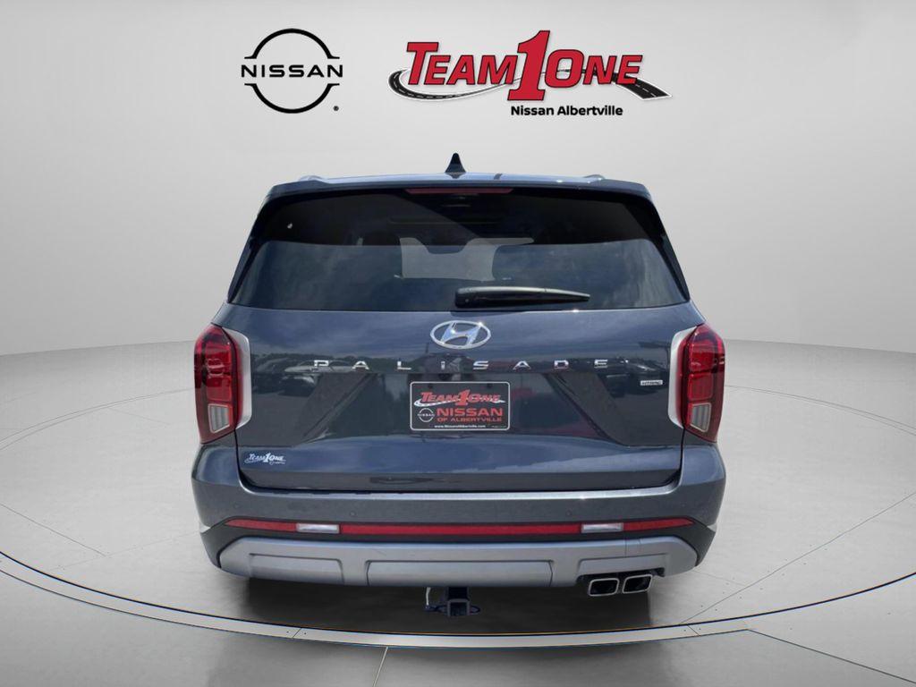 used 2025 Hyundai Palisade car, priced at $41,075