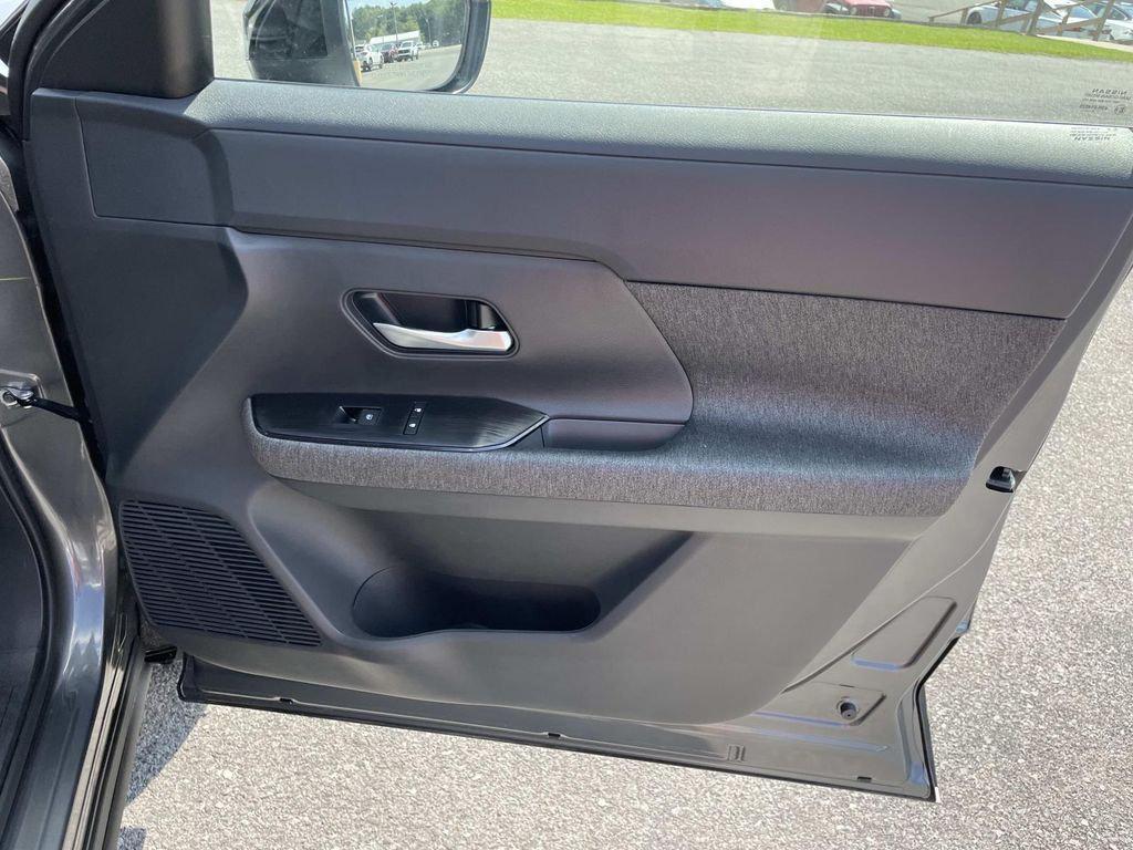 new 2027 Nissan Kicks car, priced at $26,460