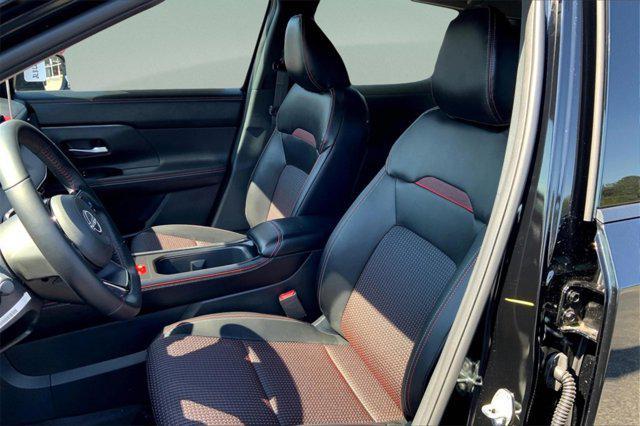 new 2025 Nissan Kicks car, priced at $27,939