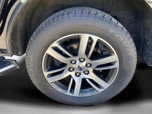 used 2023 Ford Expedition car, priced at $42,337