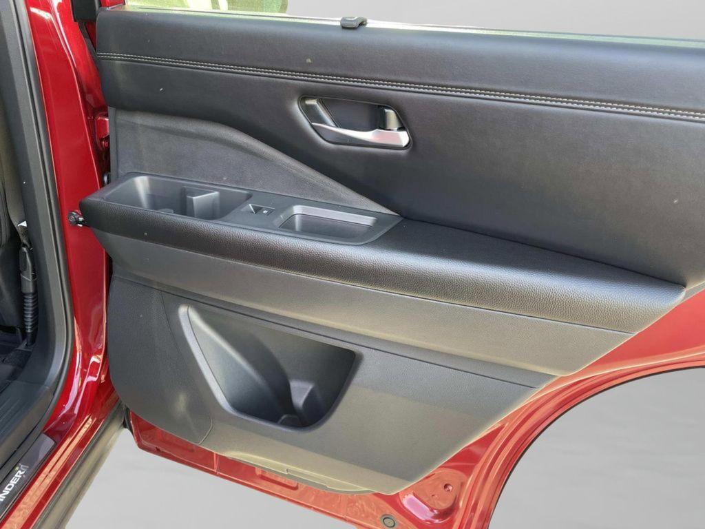 new 2026 Nissan Pathfinder car, priced at $51,019