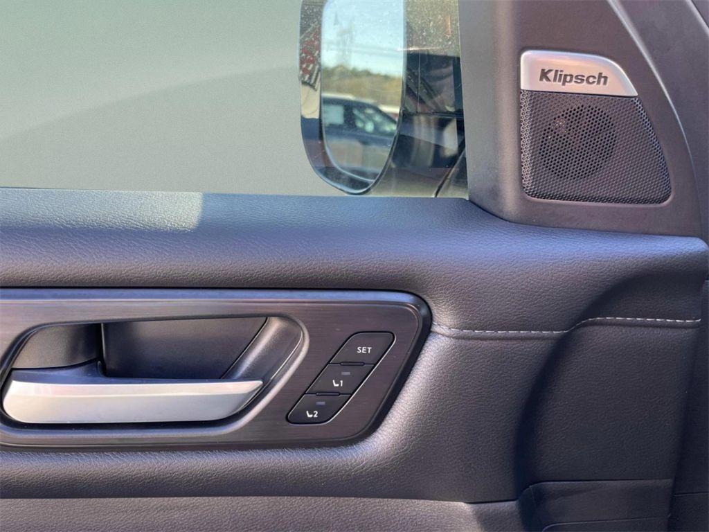 new 2026 Nissan Armada car, priced at $65,327