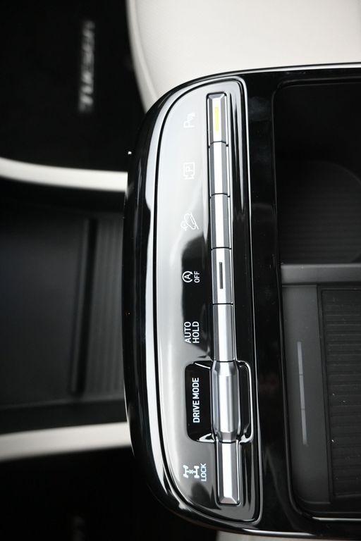 new 2026 Hyundai Tucson car, priced at $38,598