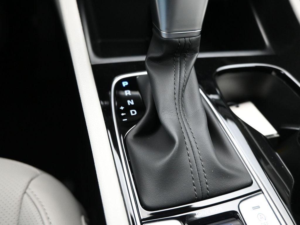 new 2026 Hyundai Tucson car, priced at $35,498