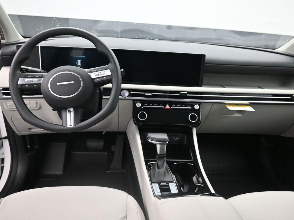 new 2026 Hyundai Tucson car, priced at $31,148