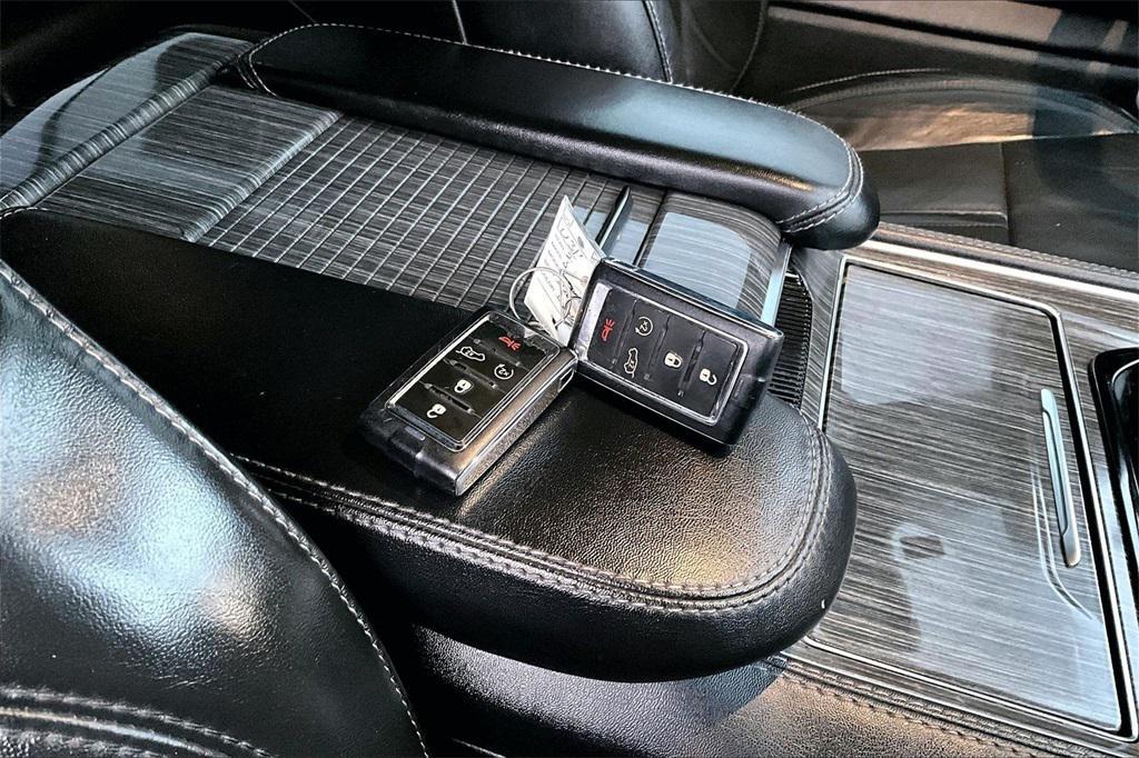 used 2022 Jeep Wagoneer car, priced at $40,473