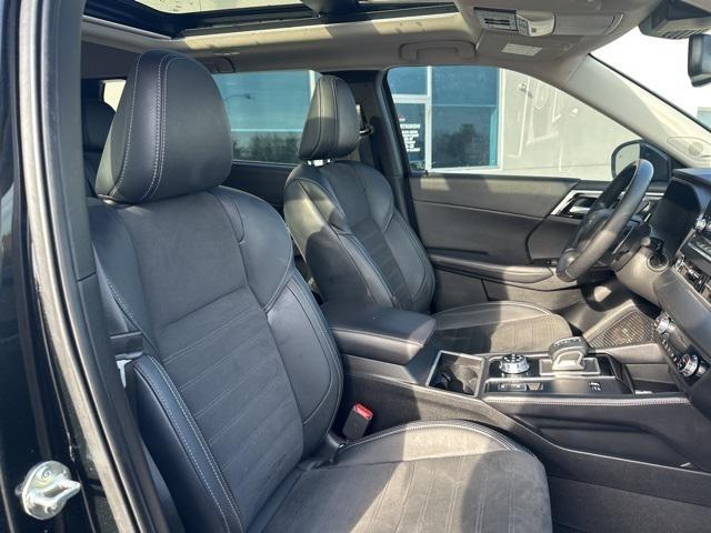 used 2023 Mitsubishi Outlander PHEV car, priced at $28,900