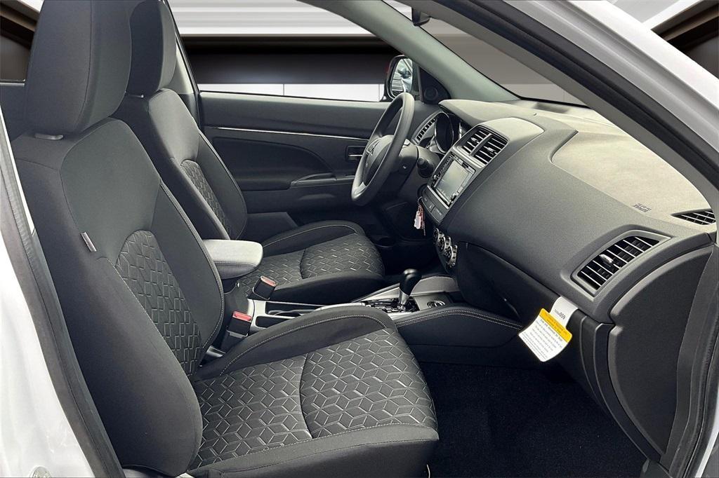 new 2025 Mitsubishi Outlander Sport car, priced at $26,815