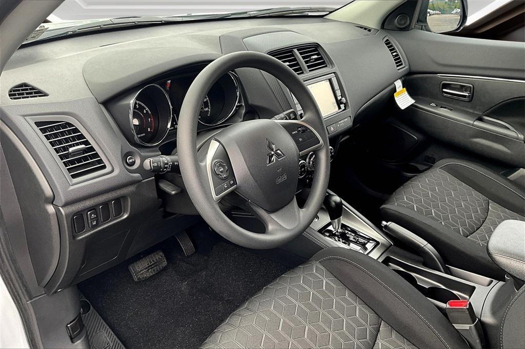 new 2025 Mitsubishi Outlander Sport car, priced at $26,815