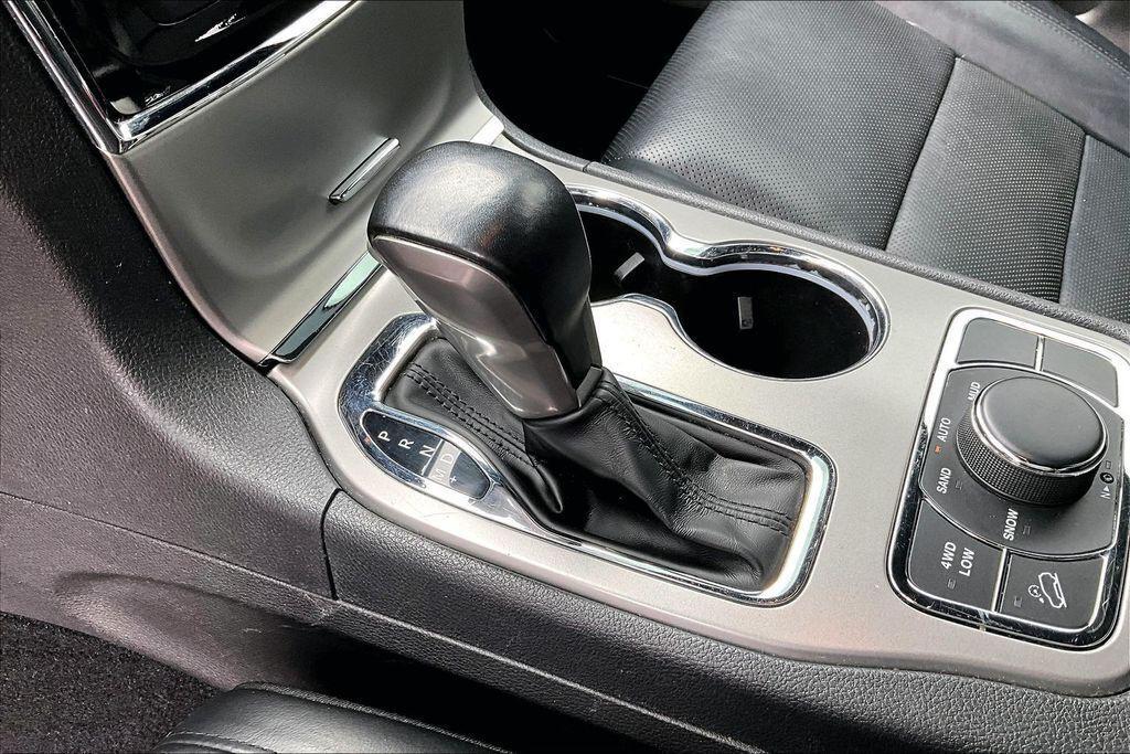 used 2021 Jeep Grand Cherokee car, priced at $22,104