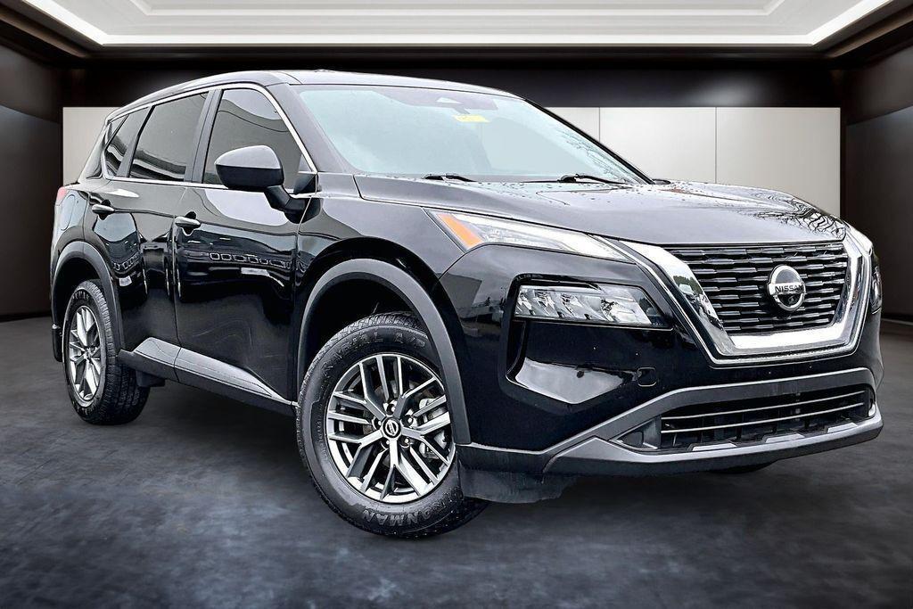 used 2021 Nissan Rogue car, priced at $16,152