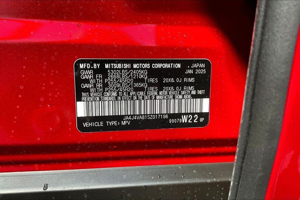 new 2025 Mitsubishi Outlander car, priced at $36,065