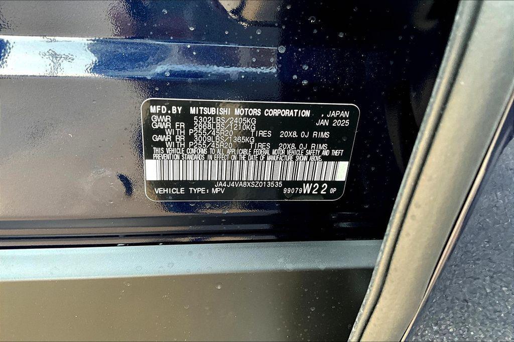 new 2025 Mitsubishi Outlander car, priced at $35,530