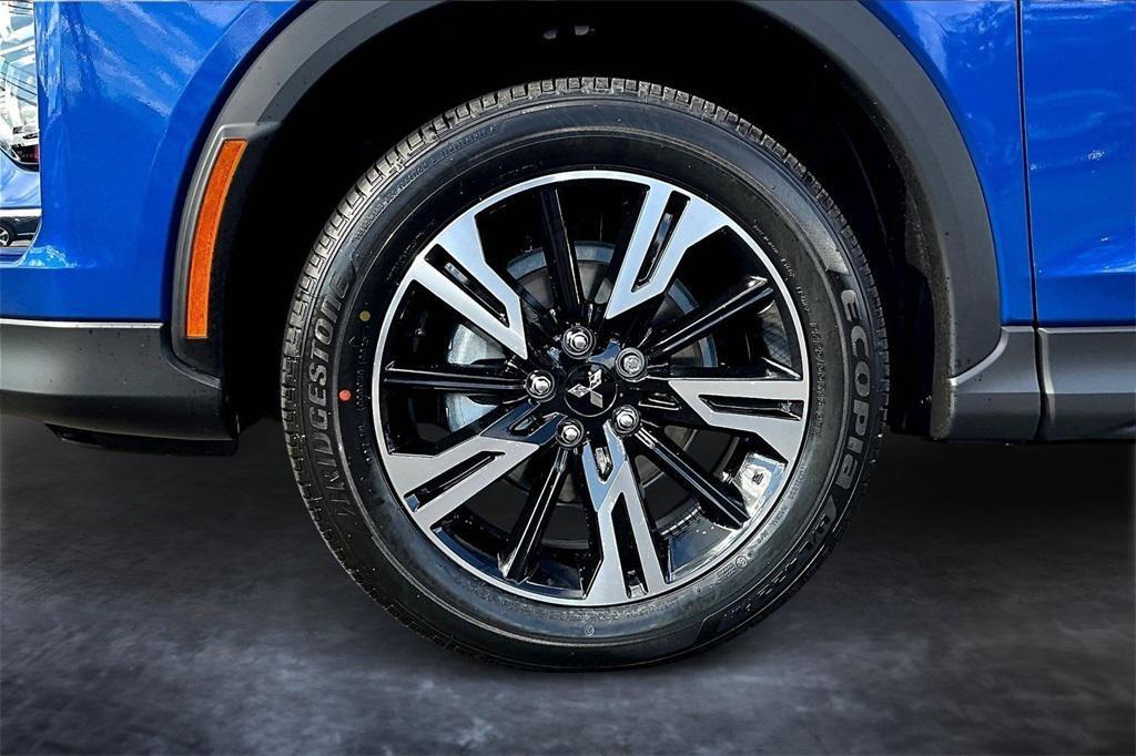 new 2026 Mitsubishi Eclipse Cross car, priced at $32,195