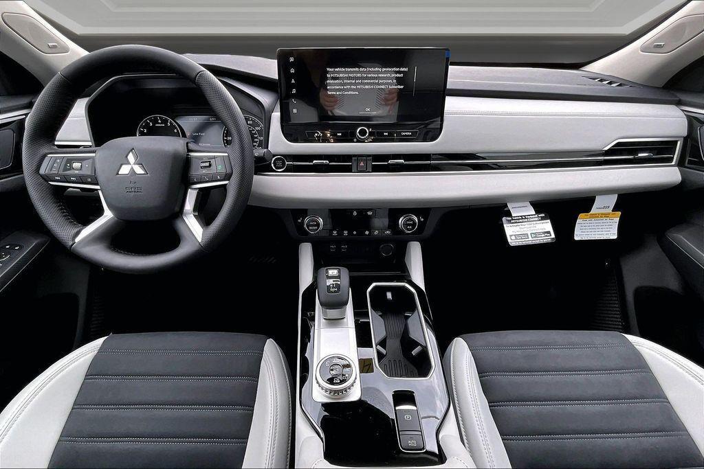 new 2026 Mitsubishi Outlander car, priced at $34,720
