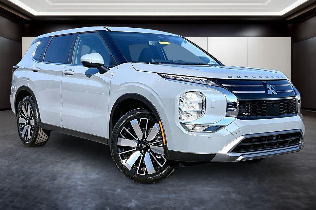new 2026 Mitsubishi Outlander car, priced at $40,745