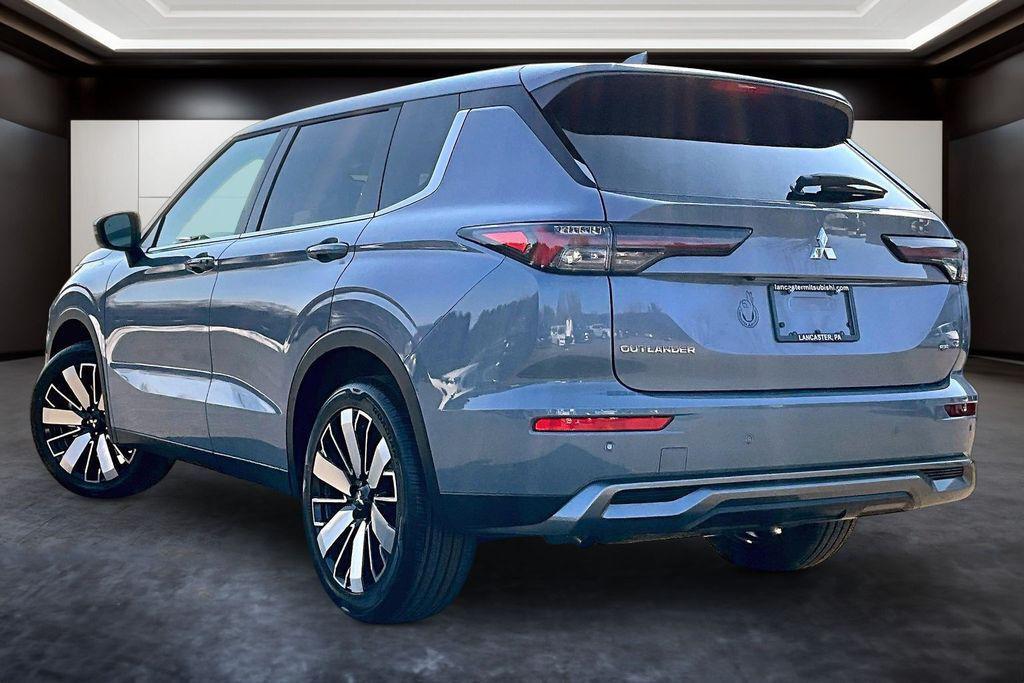 new 2026 Mitsubishi Outlander car, priced at $40,745