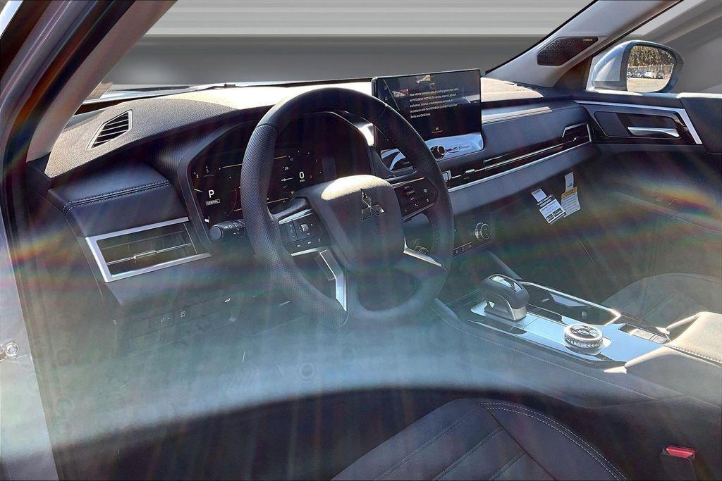 new 2026 Mitsubishi Outlander car, priced at $40,745
