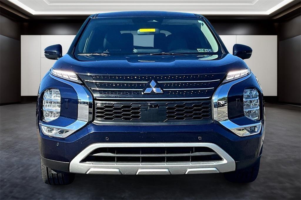 used 2023 Mitsubishi Outlander PHEV car, priced at $25,658