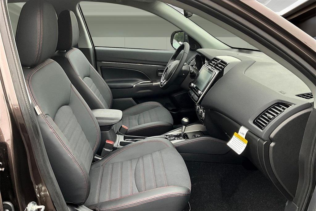 new 2025 Mitsubishi Outlander Sport car, priced at $28,475