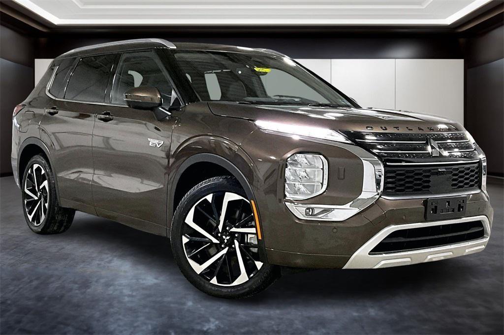 used 2024 Mitsubishi Outlander PHEV car, priced at $30,876