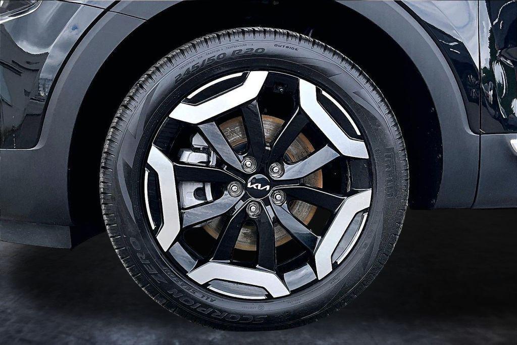 used 2025 Kia Telluride car, priced at $34,530