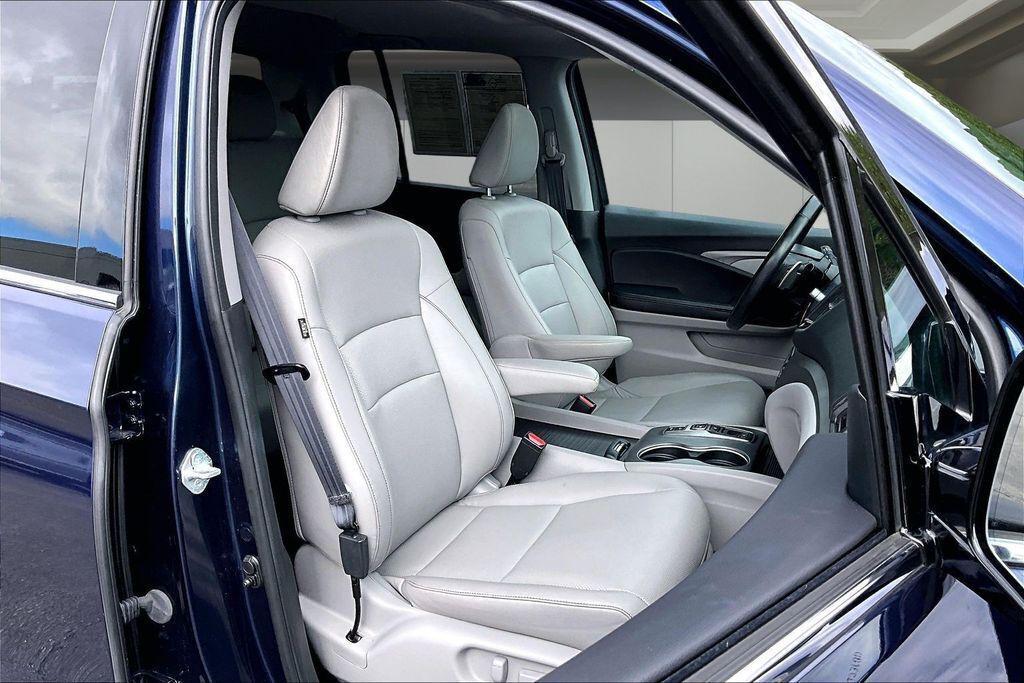 used 2023 Honda Ridgeline car, priced at $33,875