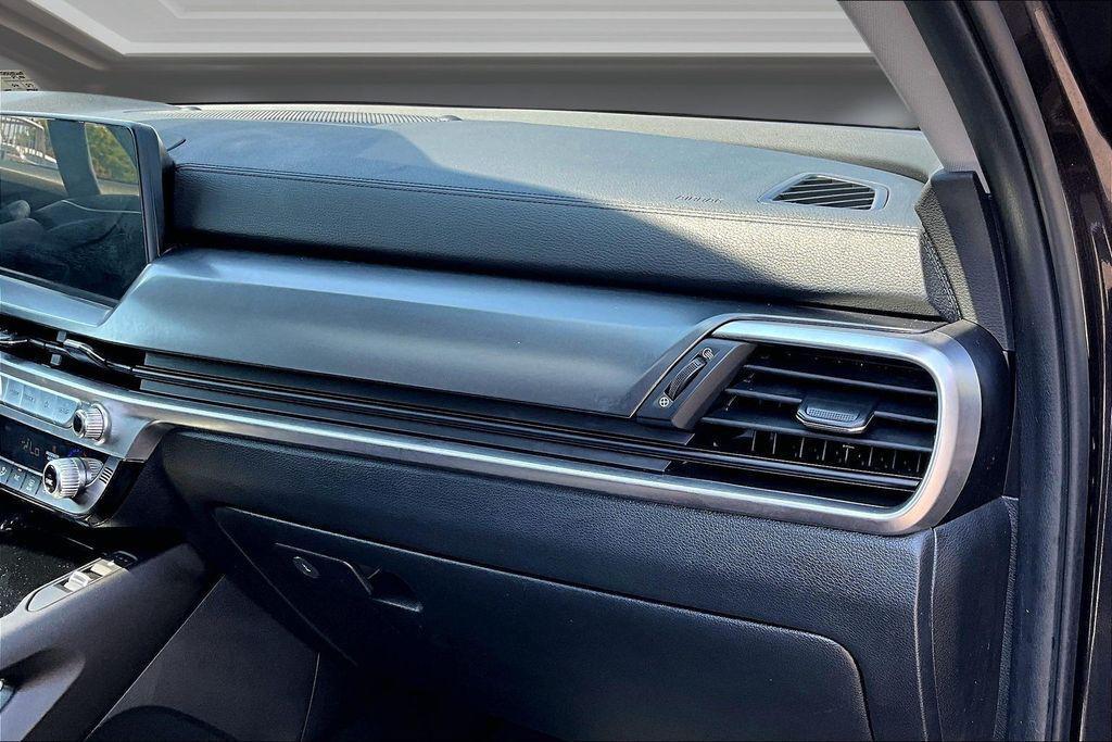 used 2025 Kia Telluride car, priced at $31,973