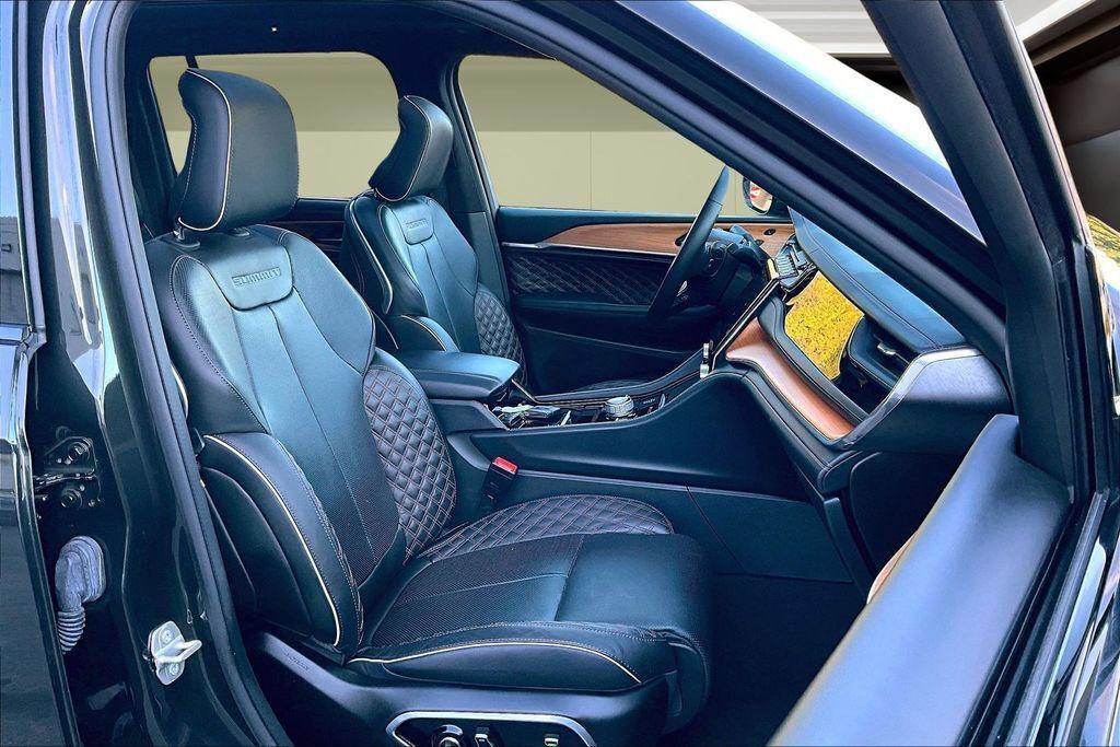 used 2023 Jeep Grand Cherokee 4xe car, priced at $33,747