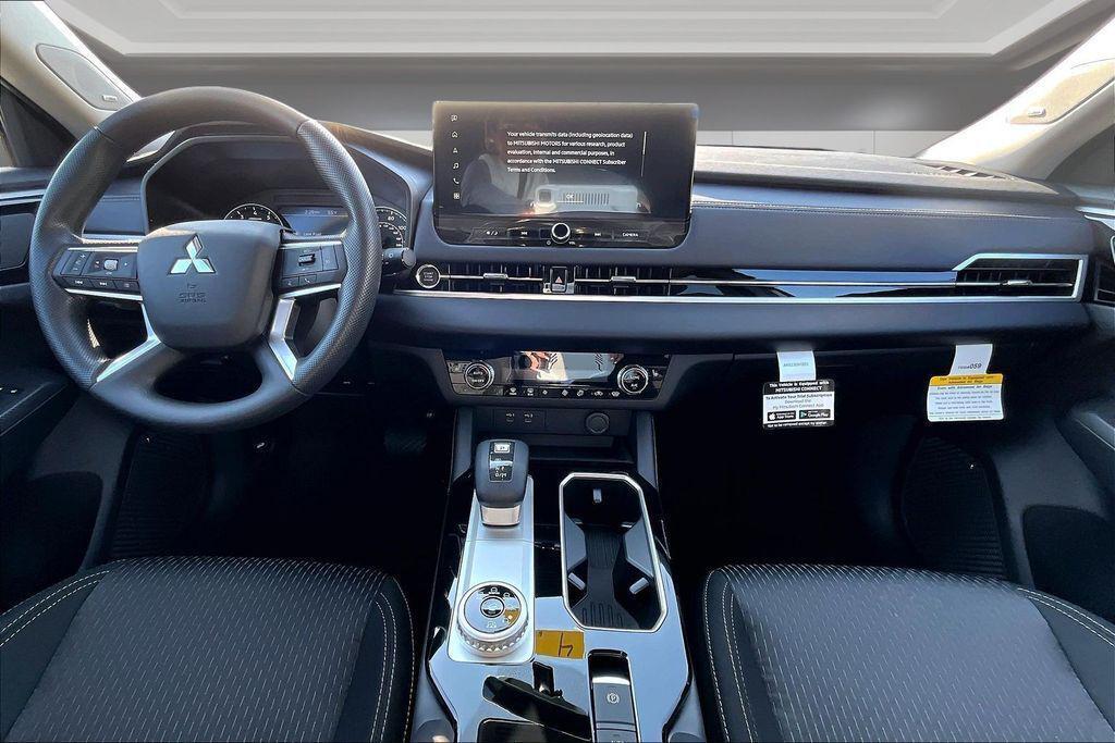 new 2026 Mitsubishi Outlander car, priced at $30,725