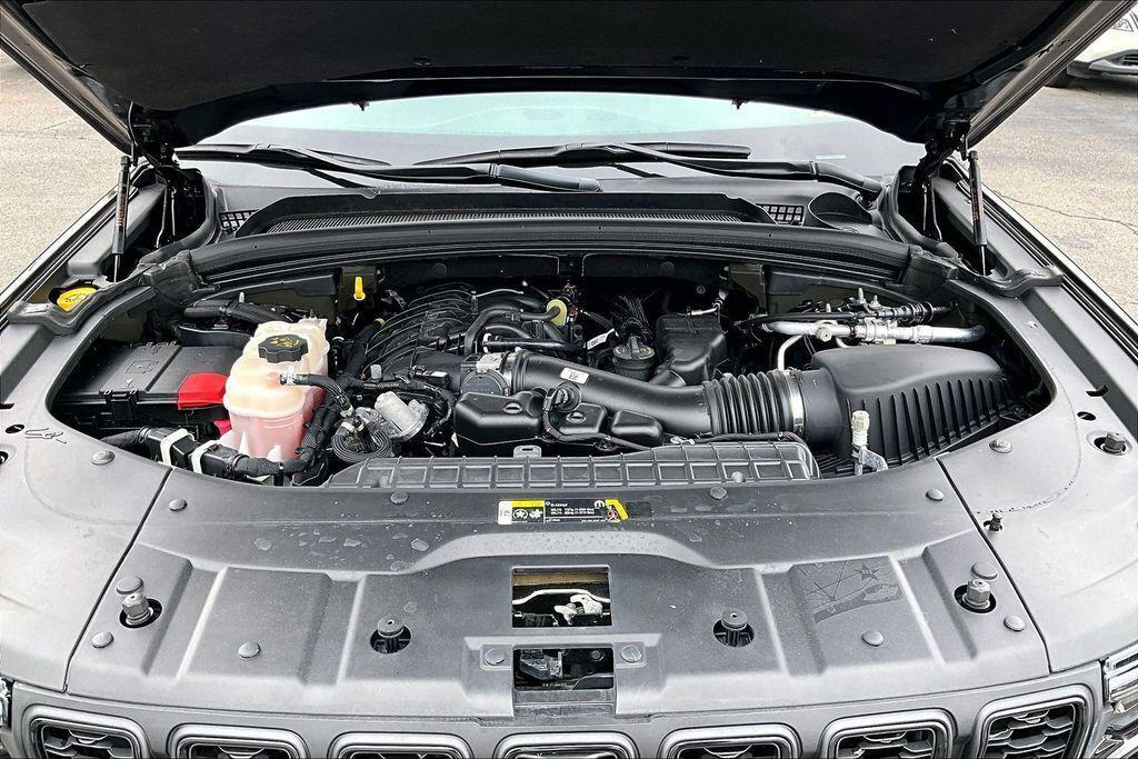 used 2023 Jeep Grand Cherokee L car, priced at $30,184