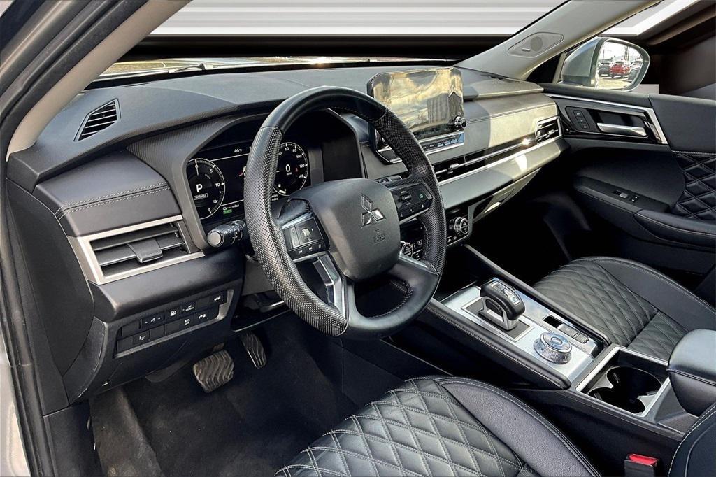 used 2023 Mitsubishi Outlander PHEV car, priced at $26,675