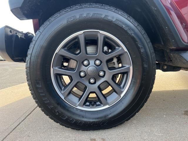 used 2021 Jeep Gladiator car, priced at $23,997