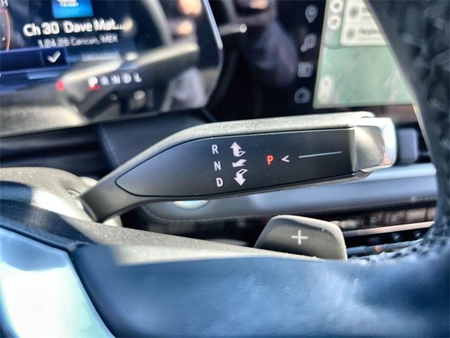 used 2026 Chevrolet Equinox car, priced at $25,890