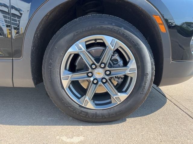 used 2025 Chevrolet Blazer car, priced at $33,310