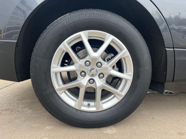 used 2022 Chevrolet Equinox car, priced at $18,915