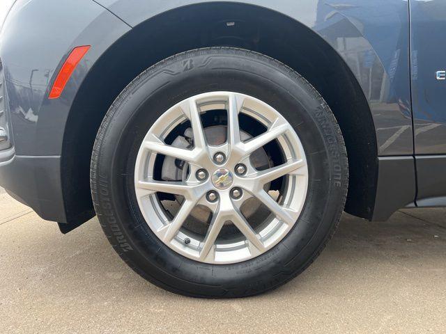 used 2022 Chevrolet Equinox car, priced at $18,915