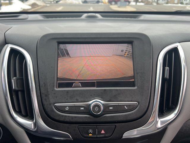 used 2022 Chevrolet Equinox car, priced at $18,915